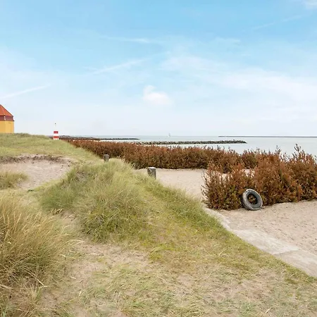 8 Person In Thyboron-by Traum Thyborøn